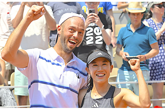 【全仏オープン】加藤未唯組が混合複で初優勝、女子複失格騒動を乗り越え 画像