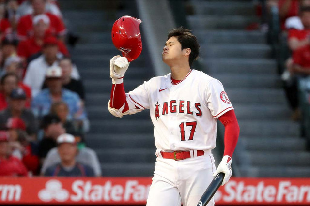 【MLB】大谷翔平、納得いかぬ見逃し三振にファンも「ヴァンパイアに反対、ロボット審判にしろ」と怒り　ネビン監督は猛抗議で退場処分 画像