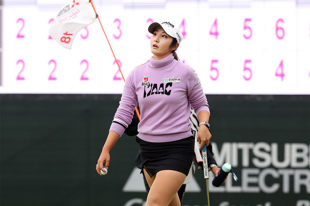 【女子ゴルフ】宮田成華、ペ・ソンウが首位タイ発進、1打差に桑木志帆、サイ・ペイイン　資生堂 レディスオープン初日 画像