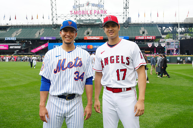 【MLBオールスター2023】大谷翔平と千賀滉大の再会に公式サイトも注目　会話は秘密も「この帽子を被せます」とメッツに“勧誘” 画像