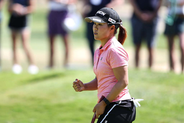 【全英女子オープン】畑岡奈紗は5打差9位タイ、勝みなみは耐えて6打差14位で最終日へ 3日目 画像