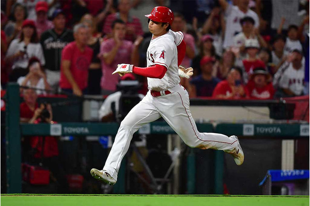 【MLB】大谷翔平、11年ぶり打撃三冠だけじゃない　8月“15試合8盗塁”で見えた「トリプルスリー」の可能性 画像