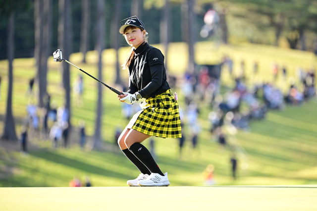 リ・ハナ三つ巴のPO制し、大逆転でツアー初優勝　山下美夢有はメルセデス・ランキング首位に返り咲く　三菱電機レディス最終日 画像