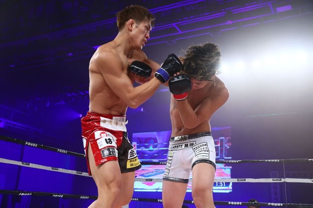 【FIGHT CLUB】白川陸斗vs.ケルベロスは、ラスト1分“白熱の殴り合い”　朝倉未来軍団の初戦は悔しいドロー決着 画像