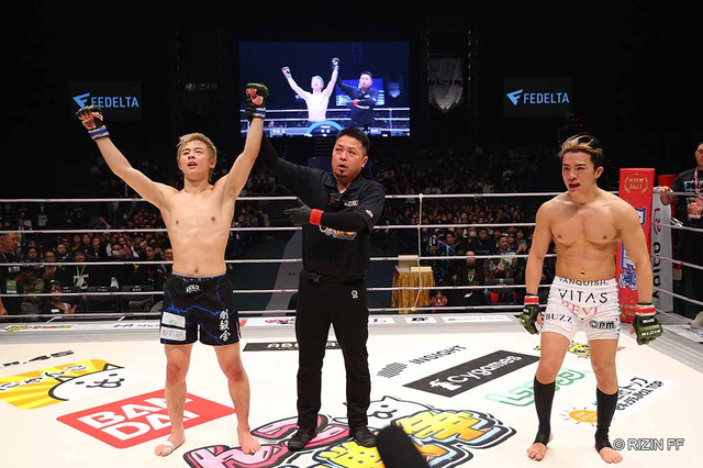 【RIZIN.45】平本蓮の弟・丈が兄へ勝利のバトンを繋ぐ 元ホストYUSHIに判定勝ちデビューV 画像