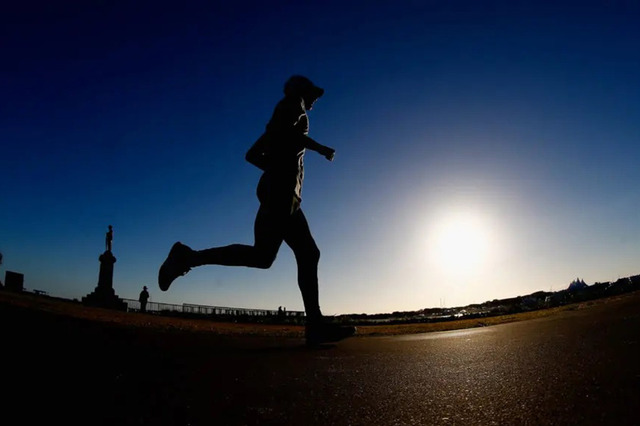 「12月のチーム状況は悪かった」青学大、圧巻の独走劇も原監督が明かした本音　記念大会制覇に感謝「3つのタイミングで優勝できた」【第100回箱根駅伝】 画像