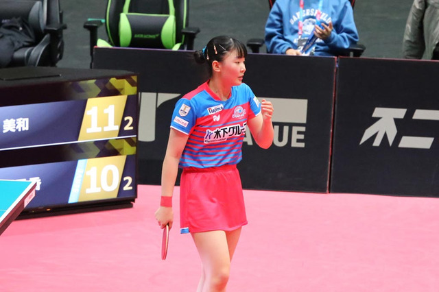張本美和が2点起用で躍動 平野美宇、木原美悠で完封勝利のKA神奈川が3位以内確定 連覇へ向けてPO進出決定【Tリーグ】 画像
