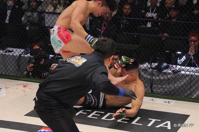 【RIZIN】「テクニカルKO勝利！」怪物くんが“元DEEP王者”喰いで連勝飾る　Xでもトレンド入り 画像