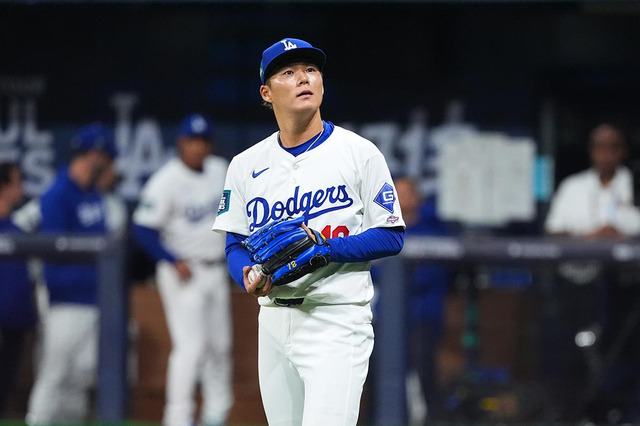 【MLB】「制球定まらず……」山本由伸、初回43球“悪夢”の5失点　メジャー初マウンドで大乱調 画像