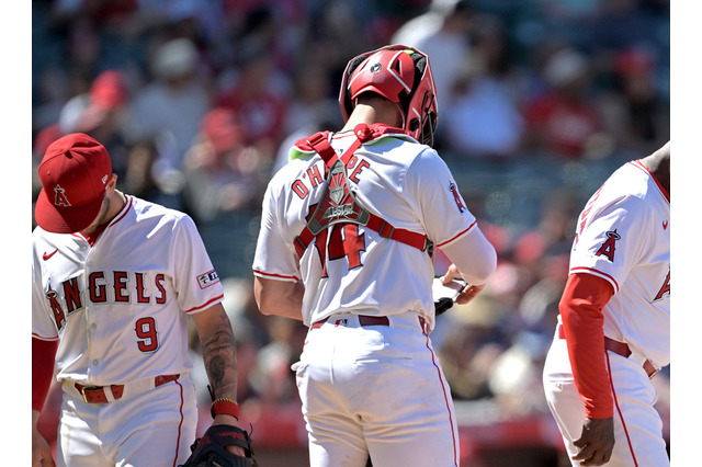 【MLB】10戦9敗から再起図るエ軍　大谷翔平の“元相棒”は「自分たちを見極める」指揮官は「利己的になるのを止める」と言及 画像