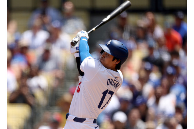 【MLB】大谷翔平は「すでに10本塁打を達成した」 圧巻の1試合2発、今季10号は左中間への特大141メートル弾 画像