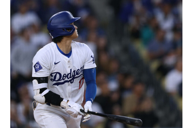 【MLB】「ショウヘイの日に本塁打」大谷翔平、逆方向へ“168キロ”弾丸13号アーチ　リーグ単独トップに 画像