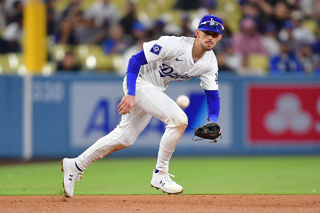 【MLB】ドジャース、離脱長引くマンシー代役にビジオ獲得　打撃低調も……ロバーツ監督「全方向に打てる」と不安一蹴 画像