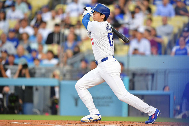 【MLB】大谷翔平、2試合連発“169キロ”先制17号アーチ 米メディア興奮「孫たちに話すのが待ちきれない」 画像
