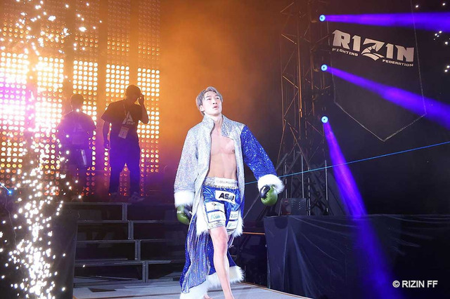 安保瑠輝也の“壮絶スパー”が海外でも話題　「あの男の頭はコンクリート」前UFC王者が回顧 画像