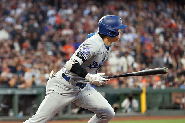 【MLB】大谷翔平、劣勢で技アリ“同点適時打”が元同僚マーシュへ届き笑顔　3試合ぶりマルチ安打　 画像