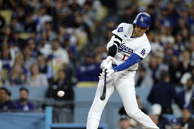 【MLB】大谷翔平、フェンス際“あと一歩”の大飛球……同点犠牲フライでチームの逆転劇呼び込む 画像