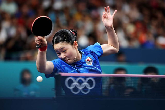 張本美和、銀メダルに涙も孫穎莎が見せた人間性　中国メディアが女王からの“贈り物”に注目「友達になれたらどんなに幸せだろう」【パリ五輪2024】 画像