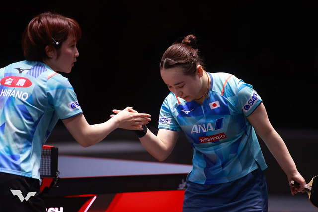 伊藤美誠、黄金世代対決の結果分けたデュースの攻防 平野美宇は「前のゲームが頭から離れなかった」【WTTシンガポールスマッシュ】 画像