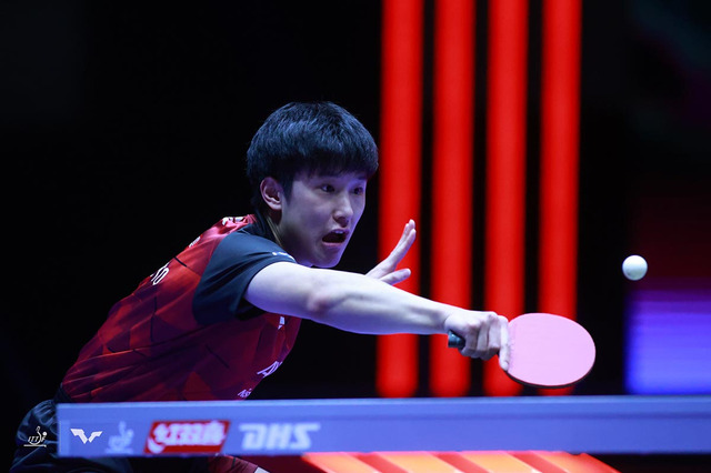 “エース”張本智和が支える日本男子 戸上隼輔にアクシデントも16歳松島輝空が堂々デビューで救う【世界卓球】 画像