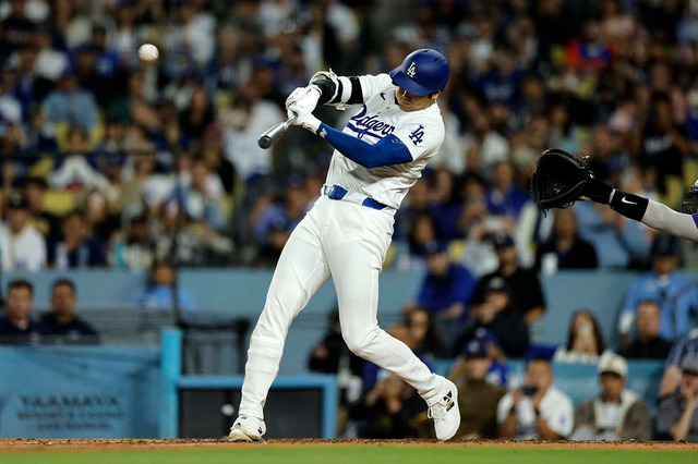 【MLB】“2戦連発”52号の大谷翔平、猛打賞ですかさず盗塁「52-52」 地元メディア興奮「彼はバランス感覚に優れた男だ」 画像