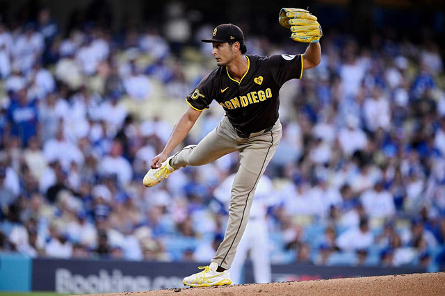 【MLB】「絶好調の大谷翔平を三振に……」ダルビッシュ有、ドジャースの“最恐打線”を3安打に抑える好投　指揮官と捕手も「彼は素晴らしかった」と脱帽 画像