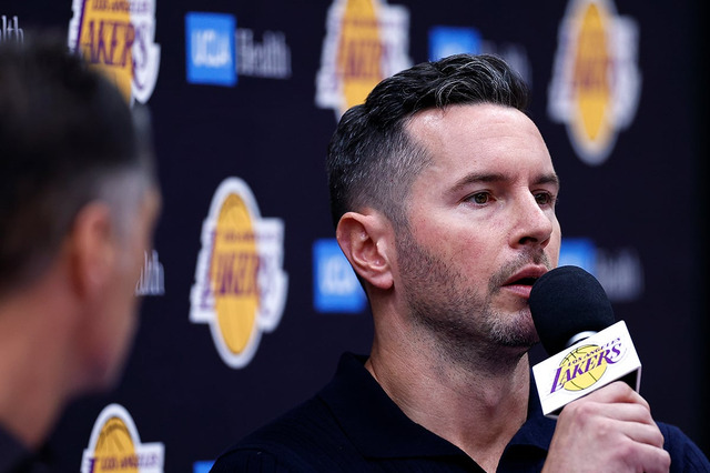 【NBA】レイカーズ新HC、八村塁を巡る質問にいら立ち? 記者の問いかけに「あなたが作り出した物語。あなたが答えて」 画像