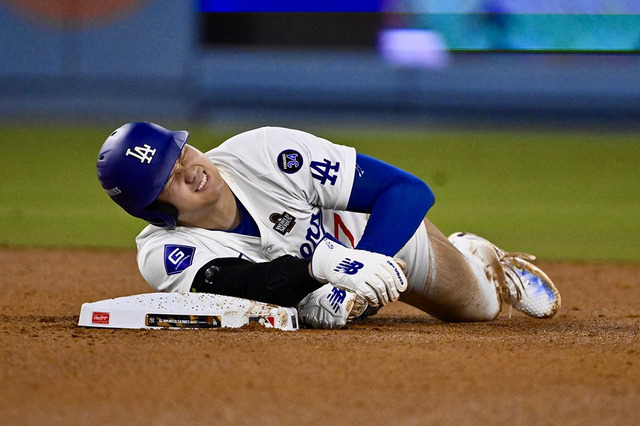 【MLB】「2025年への影響は……」大谷翔平、左肩手術後の来シーズンを米記者が展望　“不吉な前例”と期待の声「さらに危険な存在となる」 画像