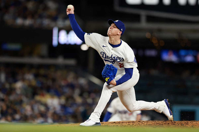 【MLB】ドジャースがWS胴上げ投手と再契約すべき“3つの理由” 生え抜き右腕の「進化した球種」に公式サイト太鼓判 画像
