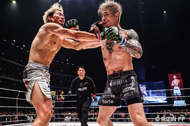 【RIZIN】「朝倉未来vs.平本蓮」5.4東京ドームリマッチを発表　榊原CEO「引退してる場合じゃねえよ、未来」「騙されてる場合じゃないよ」 画像