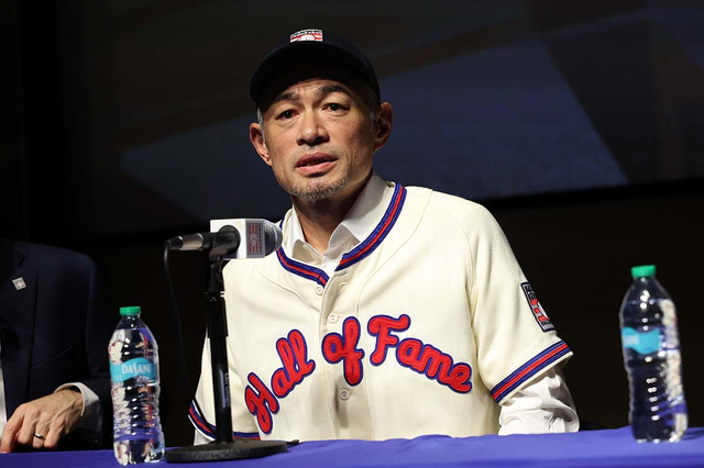 【MLB】「先輩方には及ばない」イチロー氏、殿堂博物館で謙虚に語るも…… 米メディアは功績を激賞「野球選手以上の存在、大陸と大陸をつなぐ男」 画像