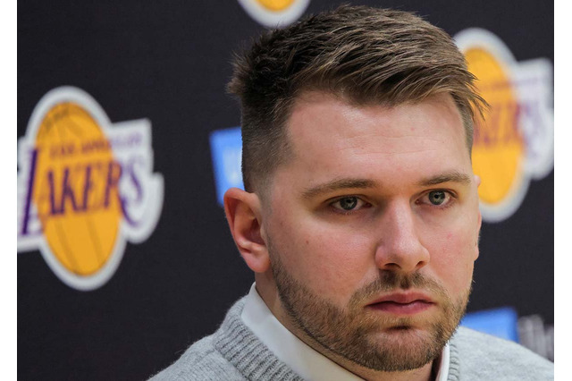 【NBA】レイカーズ加入ドンチッチに対する懸念……同僚は完全否定「簡単に30点取れる選手がコンディション不良？答えはすぐに分かる」 画像