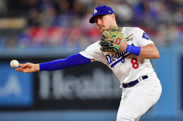 【MLB】キケの再契約余波……　激化するドジャースの「26人枠」争い　開幕をマイナーで迎えるのは34歳のユーティリティーマンか 画像