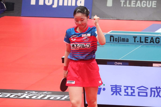 白熱の女子ファイナル　張本美和が今季最多18勝の橋本帆乃香に奮闘「緊張したが勝ち切れた」平野美宇が第3マッチに挑む【Tリーグ】 画像