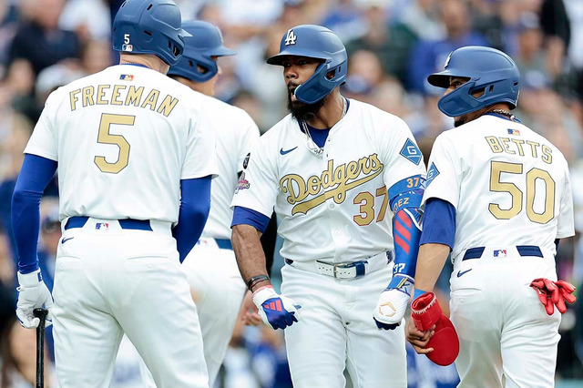 【MLB】ロバーツ采配ズバリ、3番起用のテオスカーが“CY賞左腕攻略”の逆転3ラン　フリーマンとの打順変更が奏功 画像