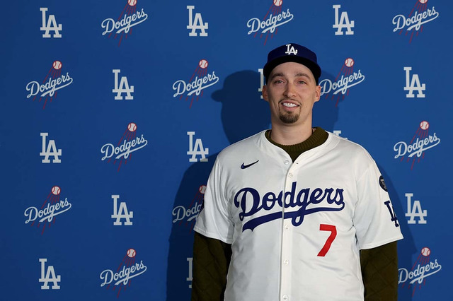 【MLB】ドジャース入団会見に臨んだスネル　加入の決め手は大谷翔平の存在か　「彼がラインナップにいれば間違いなく助けになる」 画像