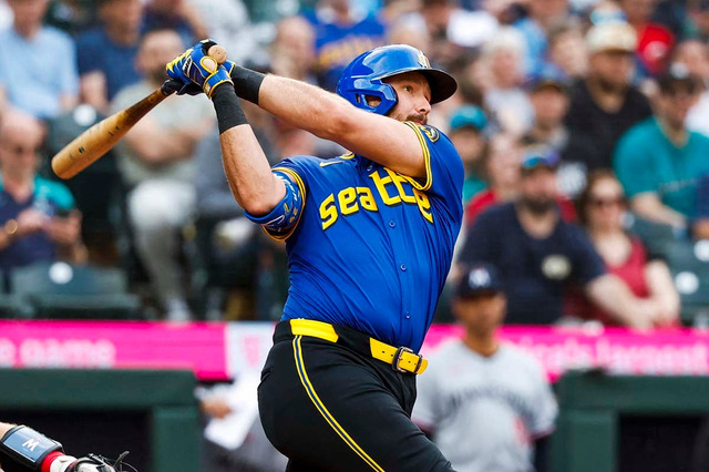 【MLB】マリナーズ主砲ローリー、再び1試合2発“20号21号”でジャッジをリード 米記者驚愕の57本ペース「捕手最多記録を楽々更新する」 画像