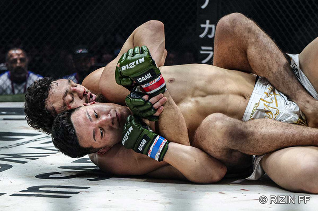 【RIZIN】「評価を落とす敗北ではない」“5勝5KO”の木村柊也、ケラモフに善戦もプロ初黒星　実況席は25歳のポテンシャルに期待感「可能性を見せてくれた」 画像