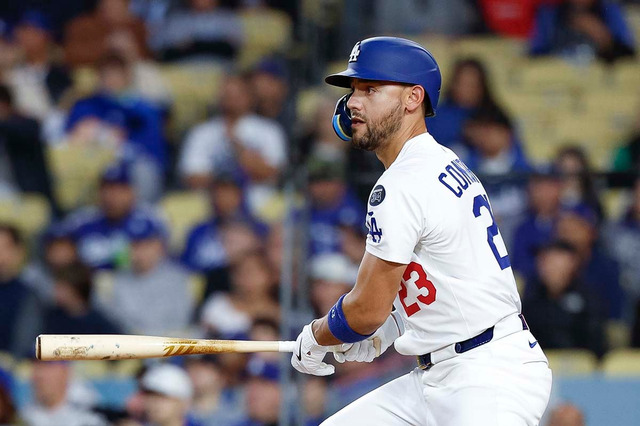 【MLB】「絶対にないとは言えない」ドジャース編成本部長、打撃不振コンフォートのトレードに言及　「しっかり備えないと……」と含み 画像