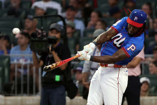 【MLB】“打球最速男”クルーズ、HRダービーで異次元の「156メートル弾」　公式驚愕の場外弾「もはや手に負えない」 画像