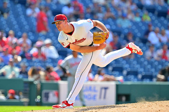 【MLB】「ドジャースは補強に動くが、オールインしない」米メディアが予想　トレードのターゲットは「昨季74登板、防御率1.91」の26歳剛腕か 画像