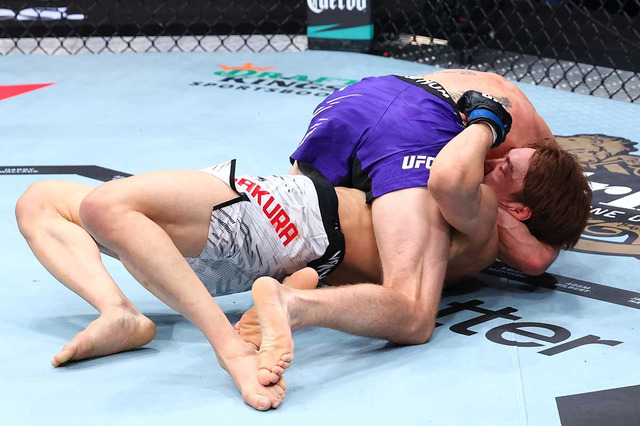 【UFC】朝倉海の2連敗に衝撃走る……「修羅いや、魔境だな」　RIZINファイターらが反応「押してたのにまじか」 画像