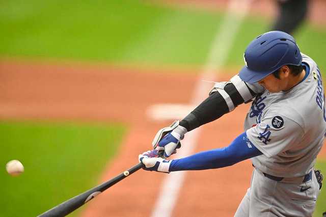 【MLB】大谷翔平、劣勢から強烈“175キロ”二塁打でチャンスメーク　体調不良で登板回避も……3試合連続安打 画像