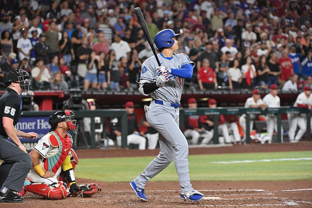 【MLB】大谷翔平「1番DH」スタメン　本格派右腕から“3戦ぶり54号アーチ”で本塁打王奪還なるか、残り5試合 画像