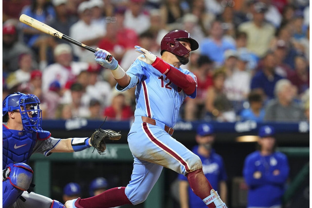 【MLB】シュワーバーがPS初本塁打、劣勢からの確信弾“189キロ”同点アーチ　失投の山本由伸が絶叫 画像