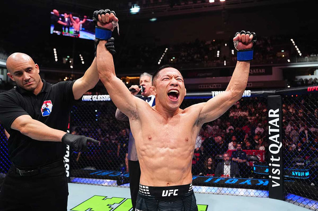 【UFC】「驚異的なレベルの才能」堀口恭司、9年ぶり復帰戦で“難敵”グラップラー撃破　海外メディアから称賛の嵐「ウランベコフは試金石となるはずが……」 画像