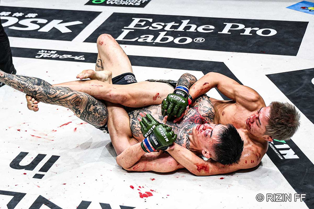 【RIZIN】萩原京平、秋元強真との“両者流血マッチ”で無念のTKO負け　朝倉未来戦ならず「こんなに頑張ってるのにって……」 画像
