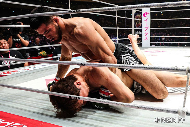 「RIZIN大晦日」で朝倉未来にTKO勝利した“最強王者”シェイドゥラエフが12位→6位に急浮上　朝倉は順位落とすも日本勢トップを維持｜世界フェザー級ランキング（2026年1月5日時点） 画像