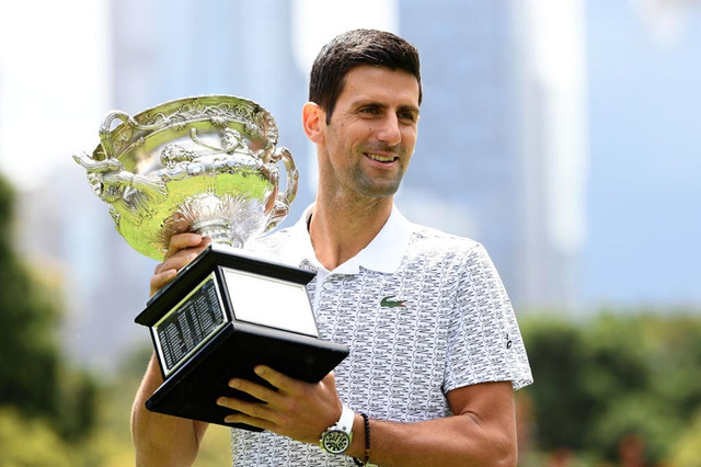 「真の一流」38歳ジョコビッチが見せた“王者の品格”　元世界1位のフェアプレー精神と気遣いに米メディアが称賛【全豪OP】 画像