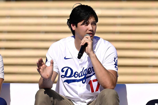 【MLB】大谷翔平、WBCの“登板回避”にロバーツ監督が賛同「正しい決断」　二刀流完全復帰に向けて「普通の先発として起用」 画像